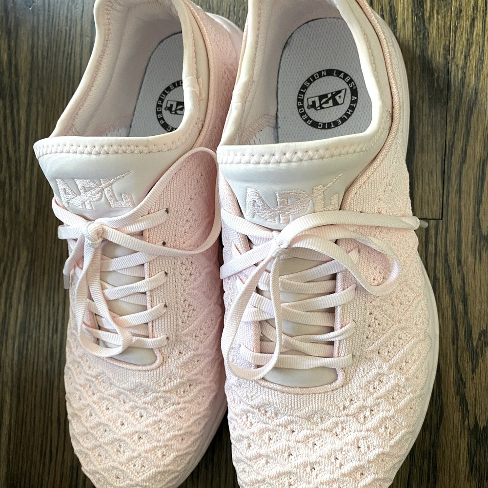 APL men’s pink shoes